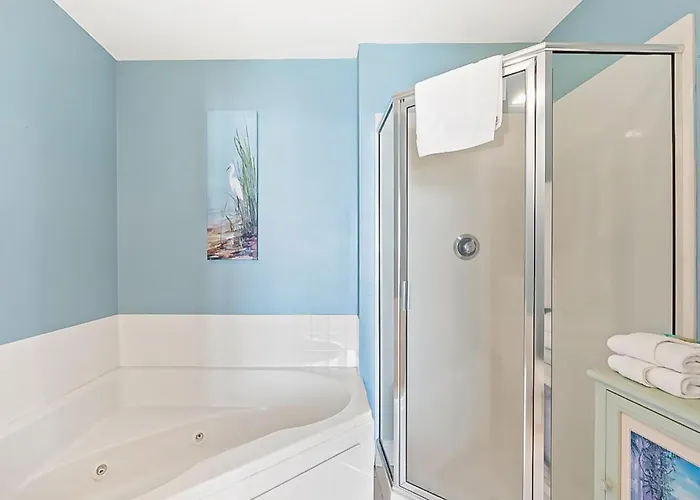 Beachfront W Great Gulf View Balcony Wifi Shared Pools Hot Tub & Saunas Gulf Shores