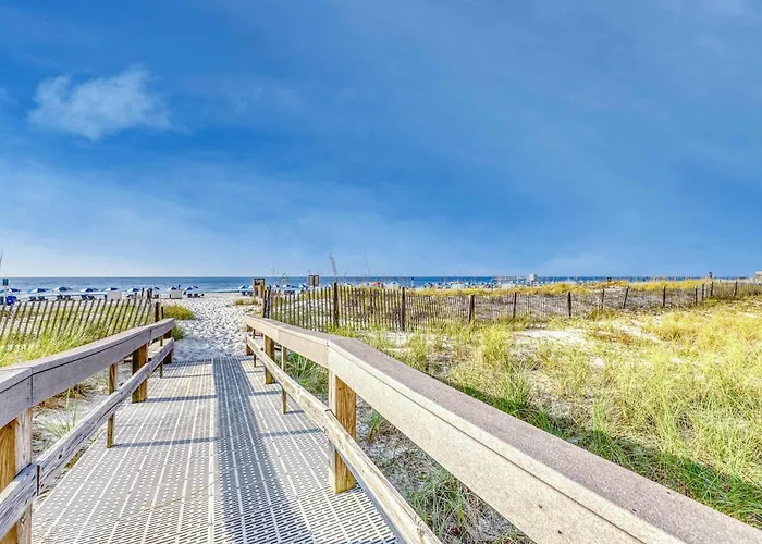 Beachfront W Great Gulf View Balcony Wifi Shared Pools Hot Tub & Saunas Holiday home Gulf Shores